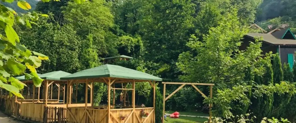 Янык: Yesil Dus Vadisi Bungalov