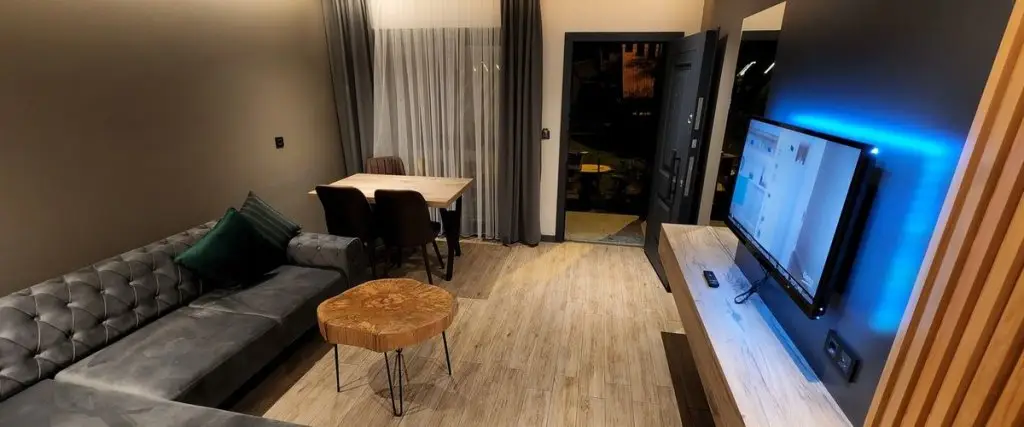 Арсин: Akyüz Kardeşler Otel & Bungolow