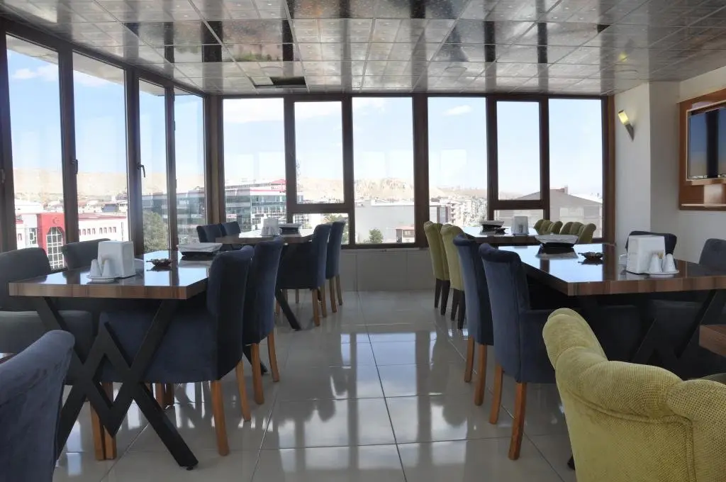 Эрчиш: Dilman Gold Otel