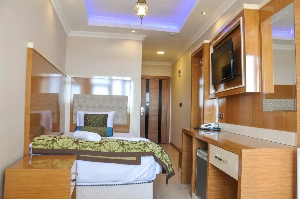 Эрчиш: Dilman Gold Otel