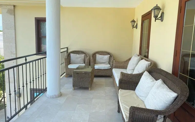 Дальян: Cennet Villa