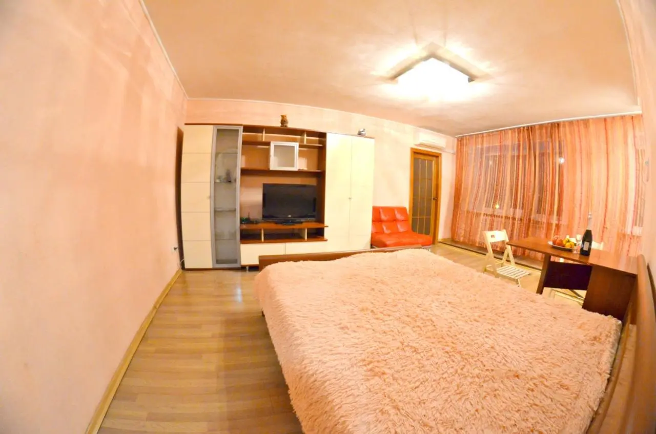 Кемерово: Vip Hotel - Kemerovo Dzerhinskogo 10