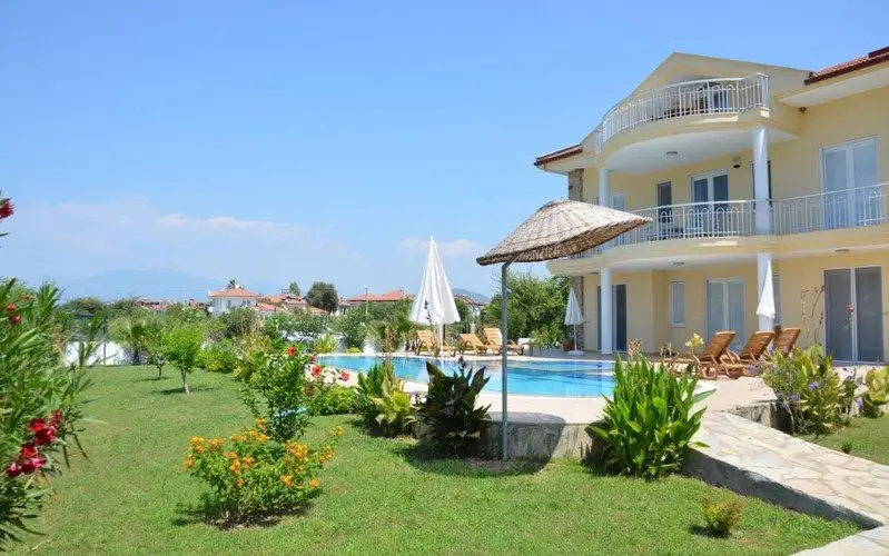 Дальян: Villa Begonvil