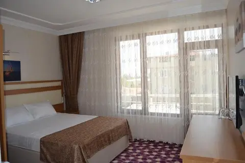 Sekerim Grand Hotel — фото 1
