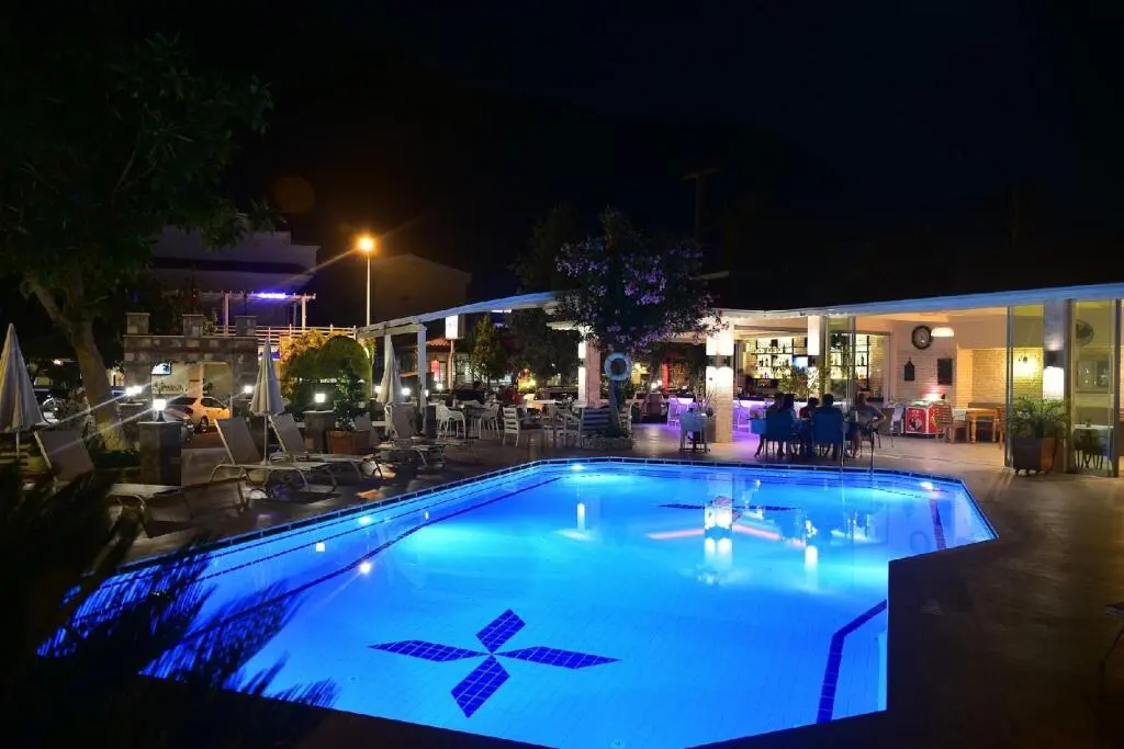 Фетхие: Bronze Hotel