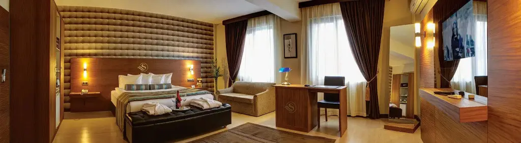 Измир: Susuzlu Atlantis Hotel