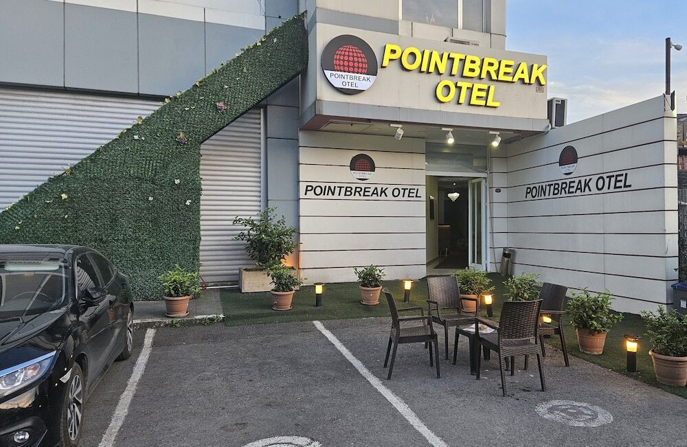 Pointbreak Hotel — фото 1