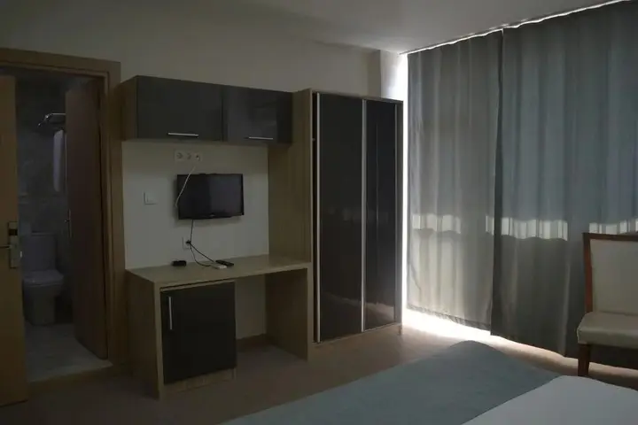 Гебзе: Roz Otel