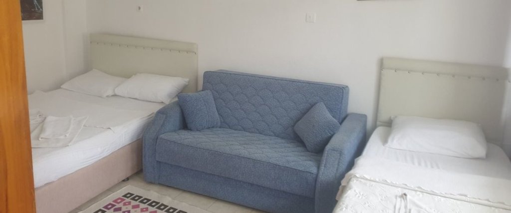 Эдремит: Akcay Bati Motel