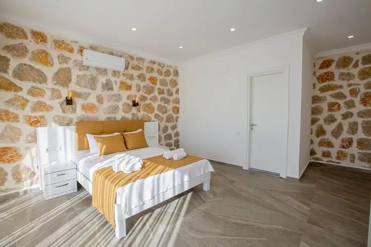 Исламлар: Villa Beyaz 7