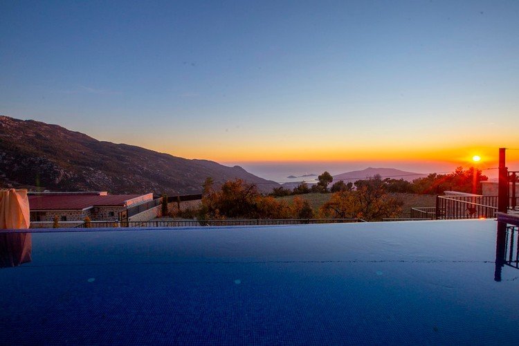 Исламлар: Villa Beyaz 4