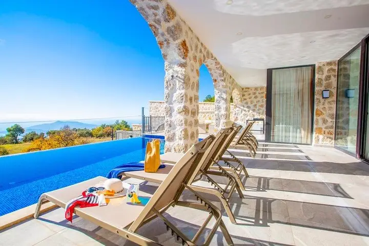 Исламлар: Villa Beyaz 4