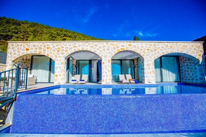 Исламлар: Villa Beyaz 3