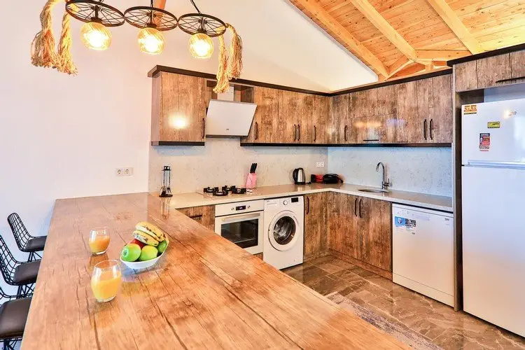 Исламлар: Villa Aksam