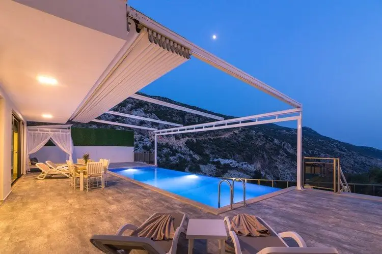 Исламлар: Villa Sea