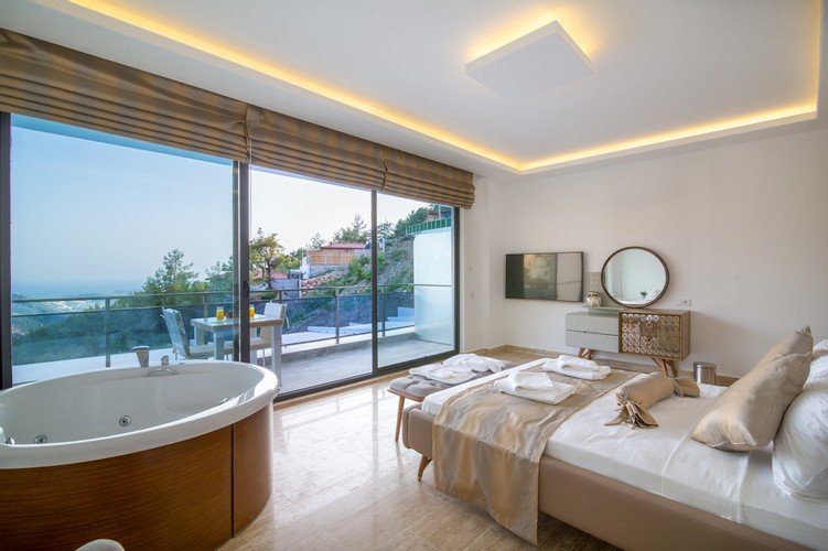 Исламлар: Villa Sea