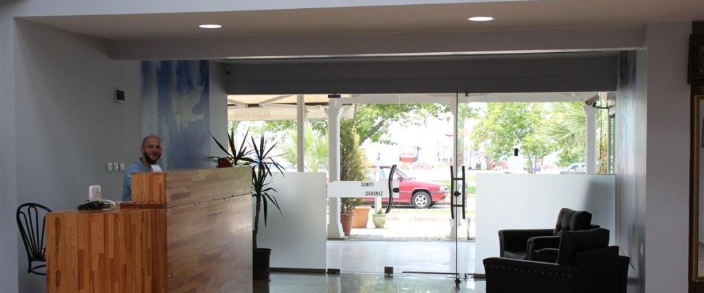 Дикили: Altin Otel Ayvalik