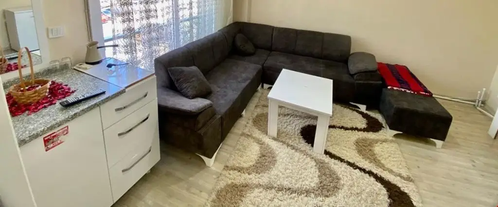 Измир: To Wistom Home