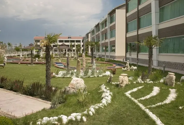 Helvaci: Oguzhan Residence