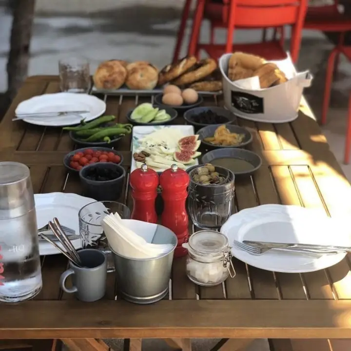 Чешме: kolaj otel