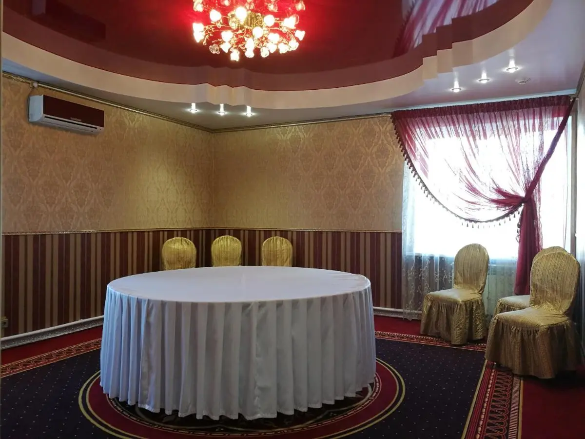 Хабаровск:  АМАКС Конгресс-отель