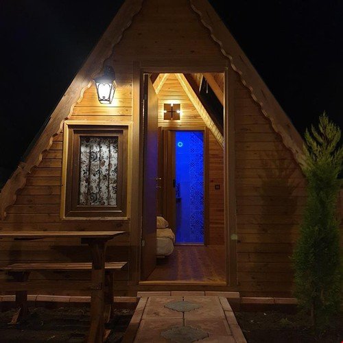 Чынарджык: El Mundo Bungalov
