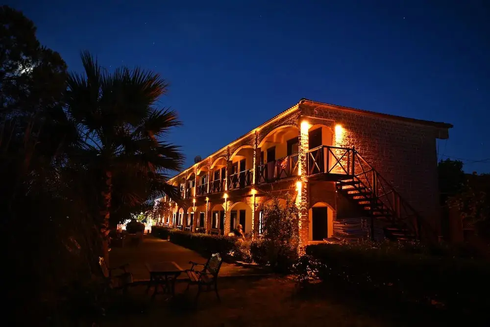 Cunda Deniz Hotel — фото 1