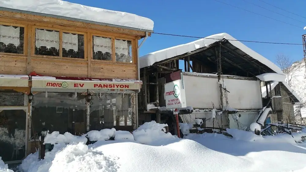 Meroli Ev Pansiyonu ve Yöresel Tatlar — фото 1