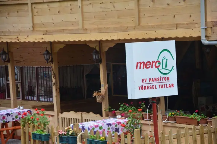 Аралик: Meroli Ev Pansiyonu ve Yöresel Tatlar