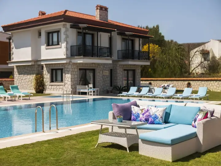 Чешме: Nea Garden Hotel