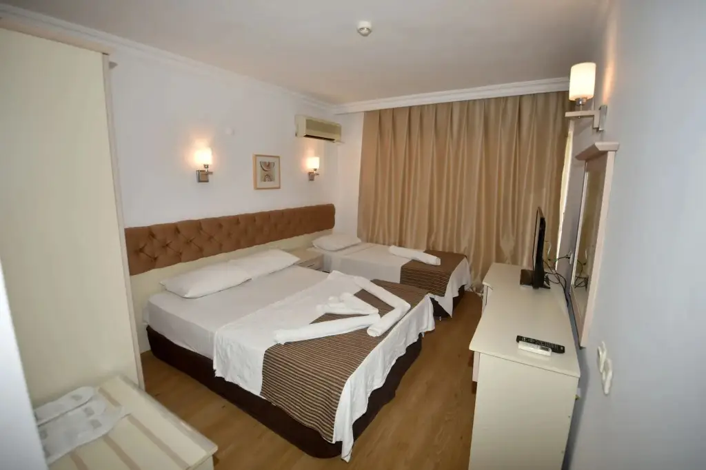 Мармарис: Almena City Hotel