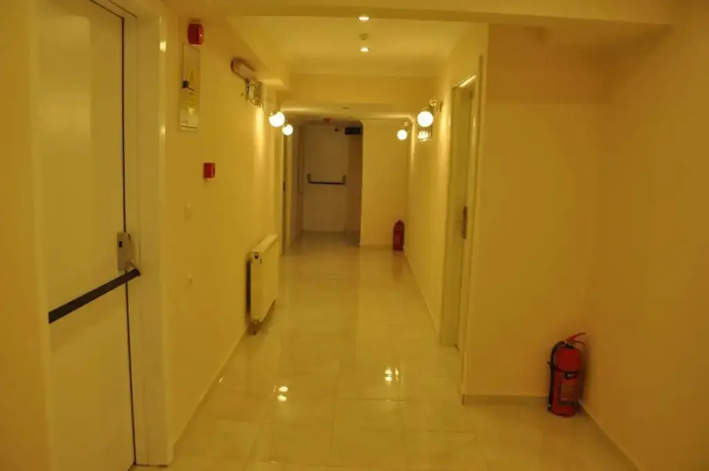 Мустафакемальпаша: Hotel Iscen