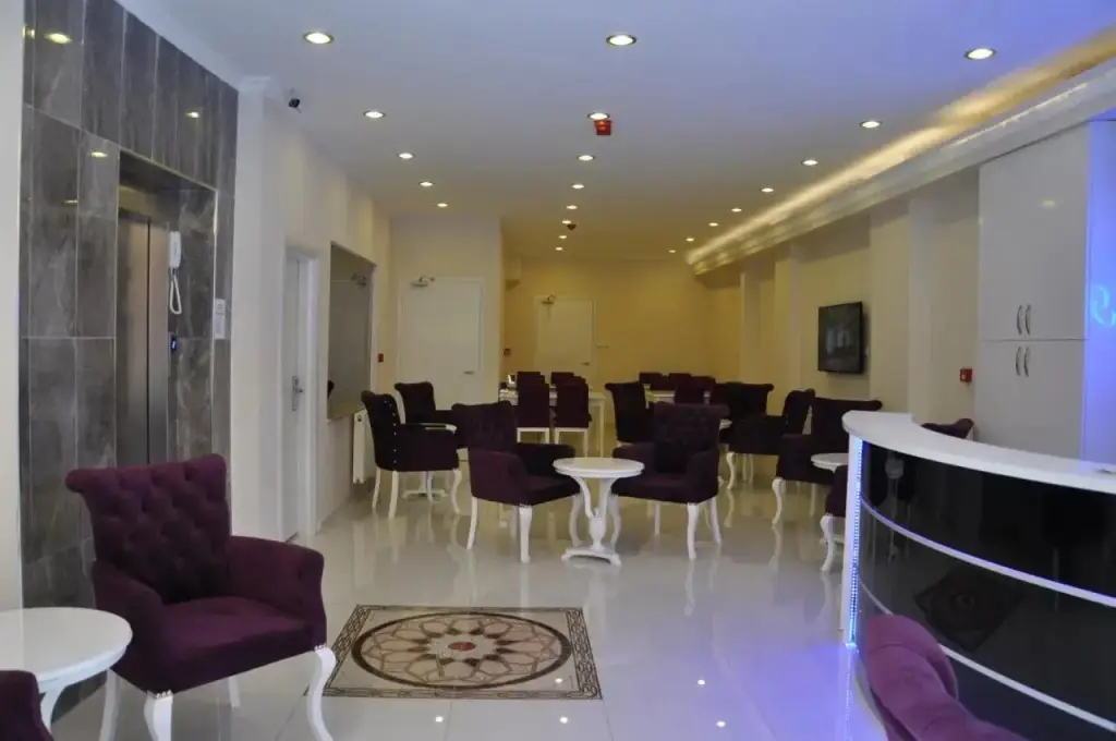 Мустафакемальпаша: Hotel Iscen