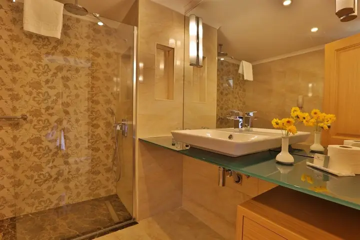 Окурджалар: Gypsophila Holiday Village