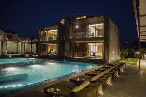 Чешме: Encoreist Hotel and Lounge