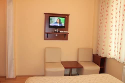 Стамбул: Rain Apart & Hotel Sultanahmet