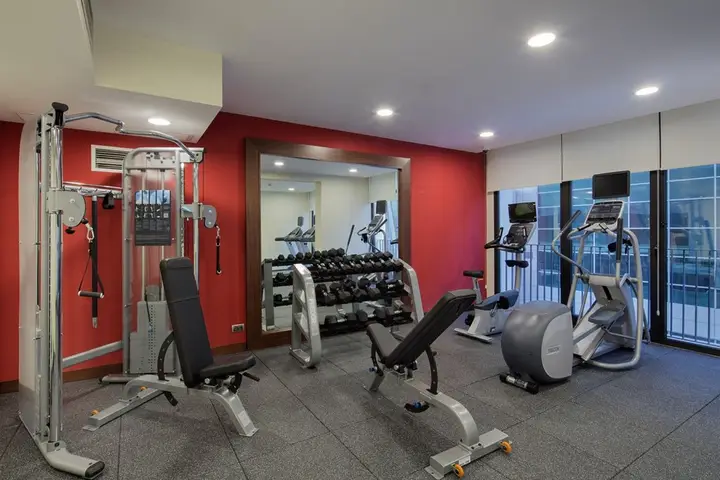 Измир: Hilton Garden Inn Izmir Bayrakli