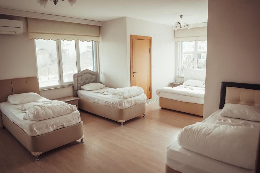 Эджеабат: Başarir Hotel