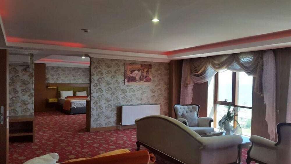Эрчиш: Nevan Suite Hotel