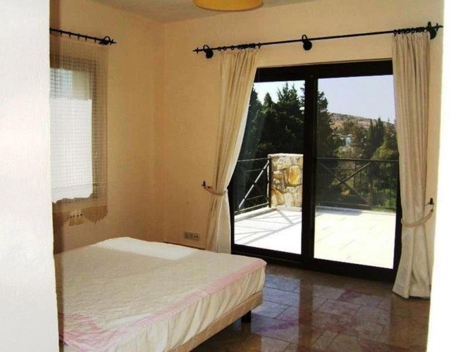 Битез: Villa Silver
