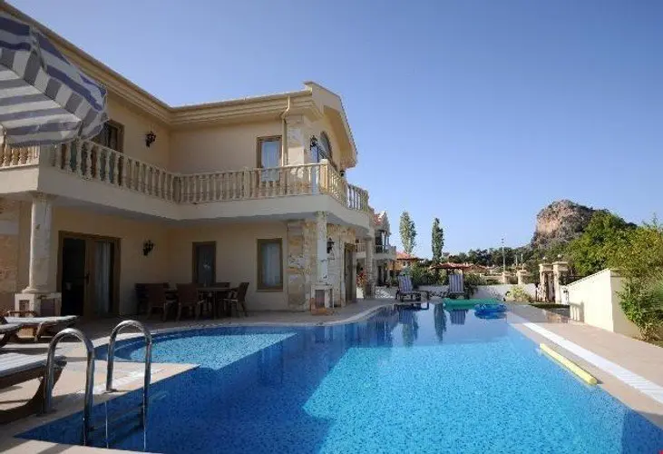 Чешме: Villa Nergiz Alaçatı