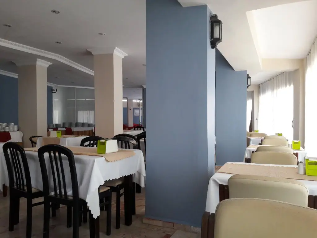 Айвалык: Club Urgench Hotel