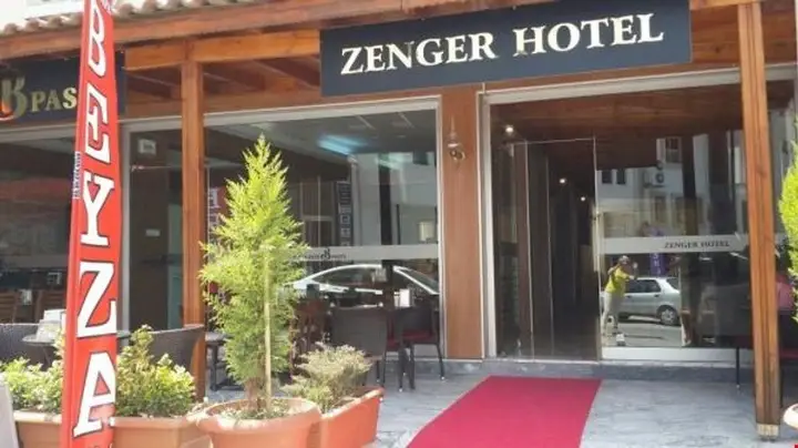 Гюллюк: Zenger Hotel