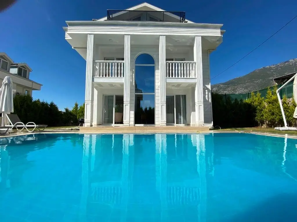 Фетхие: White House Villa
