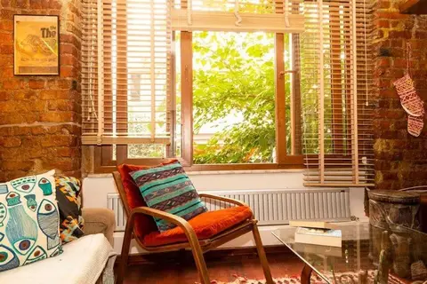 Book House | Sisli — фото 1