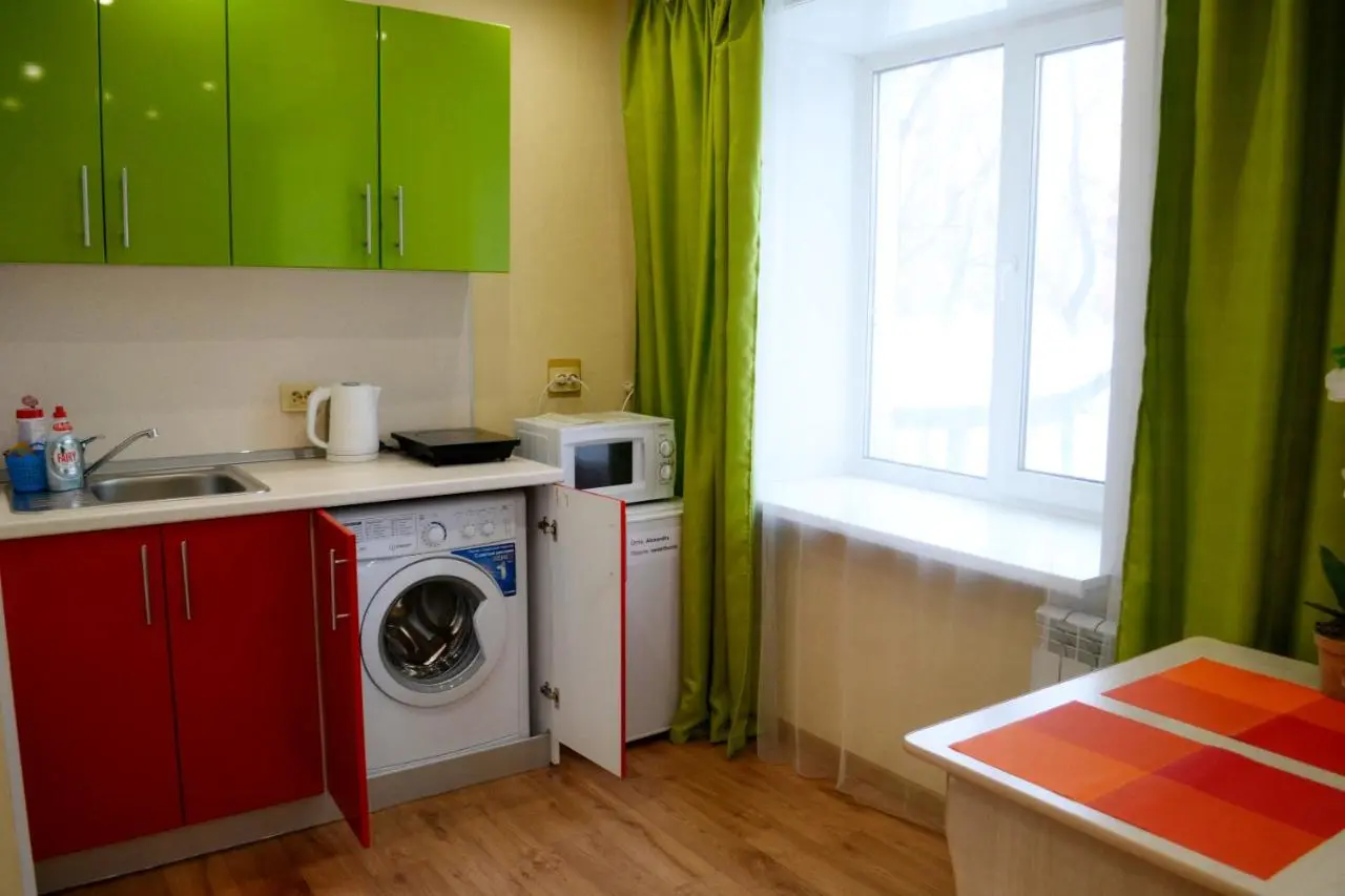 Хабаровск: Apartments Leningradskiy 11