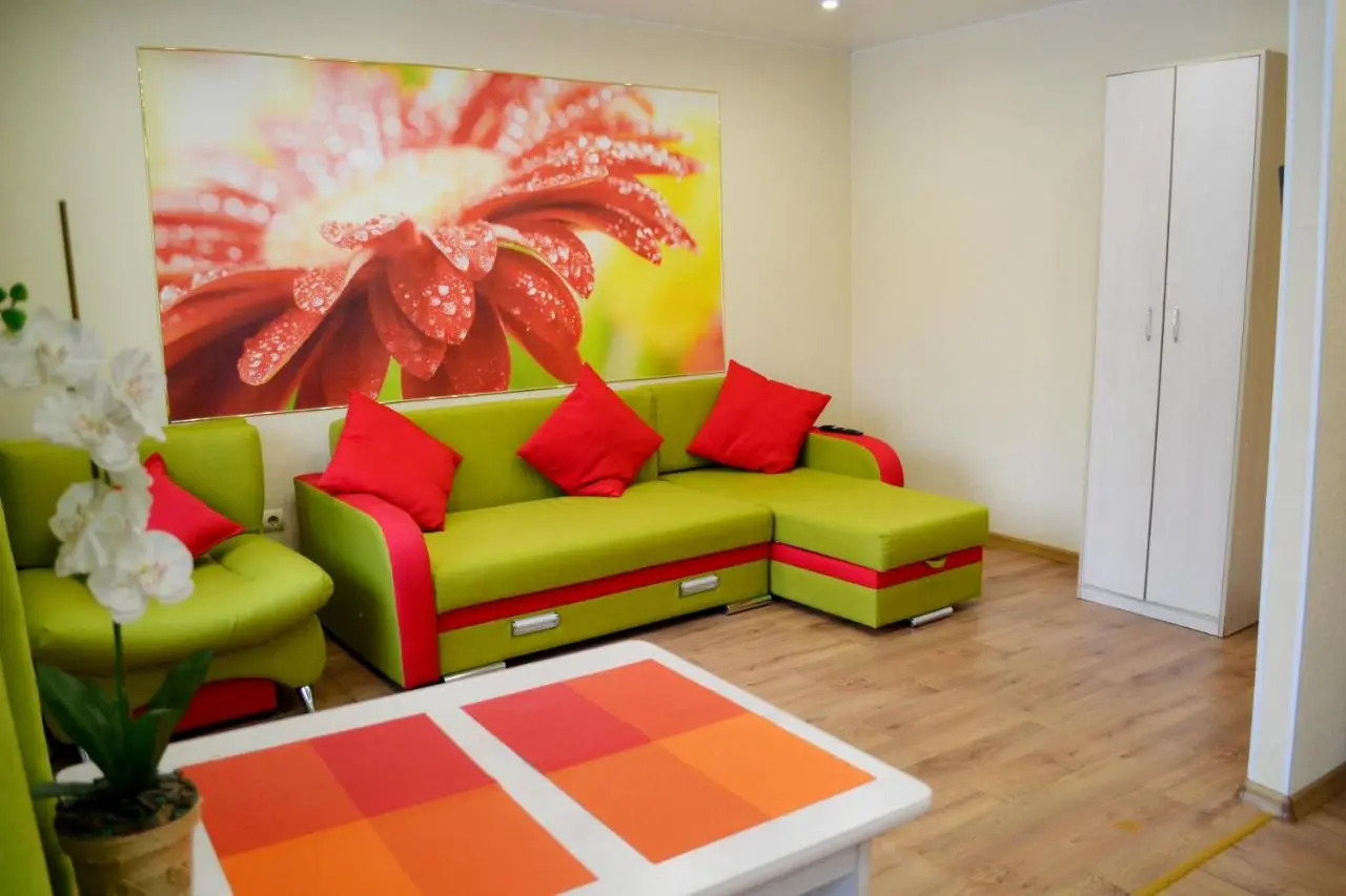 Хабаровск: Apartments Leningradskiy 11