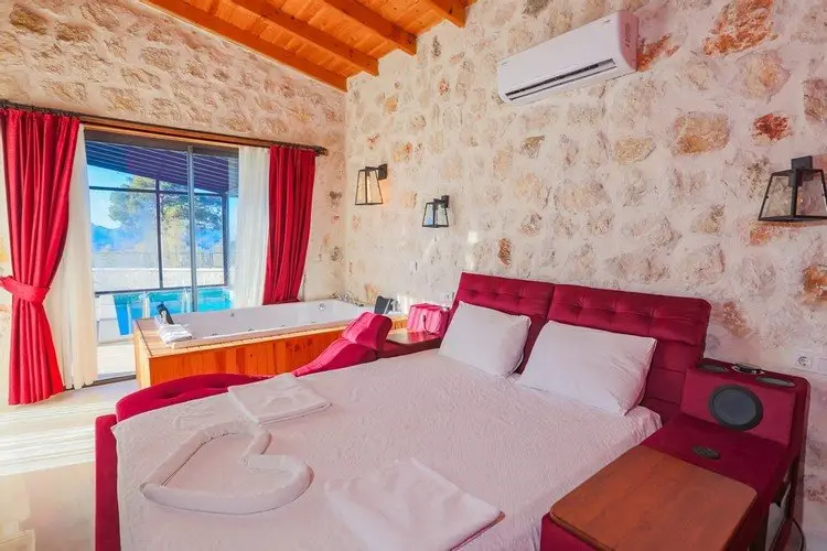 Исламлар: Villa Yeşil