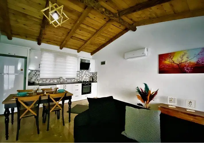 Исламлар: Villa Myway