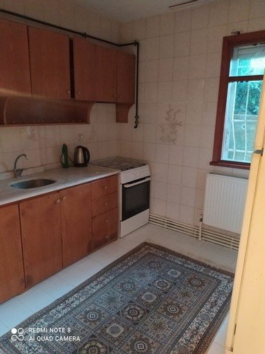 Стамбул: Uskudar Square Near Metro House